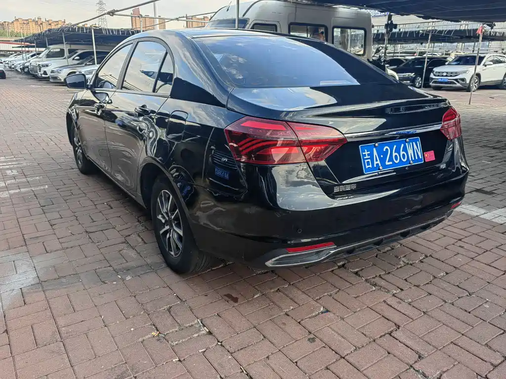 Geely Emgrand