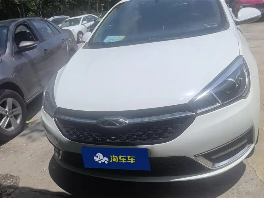 Chery Arrizo 5