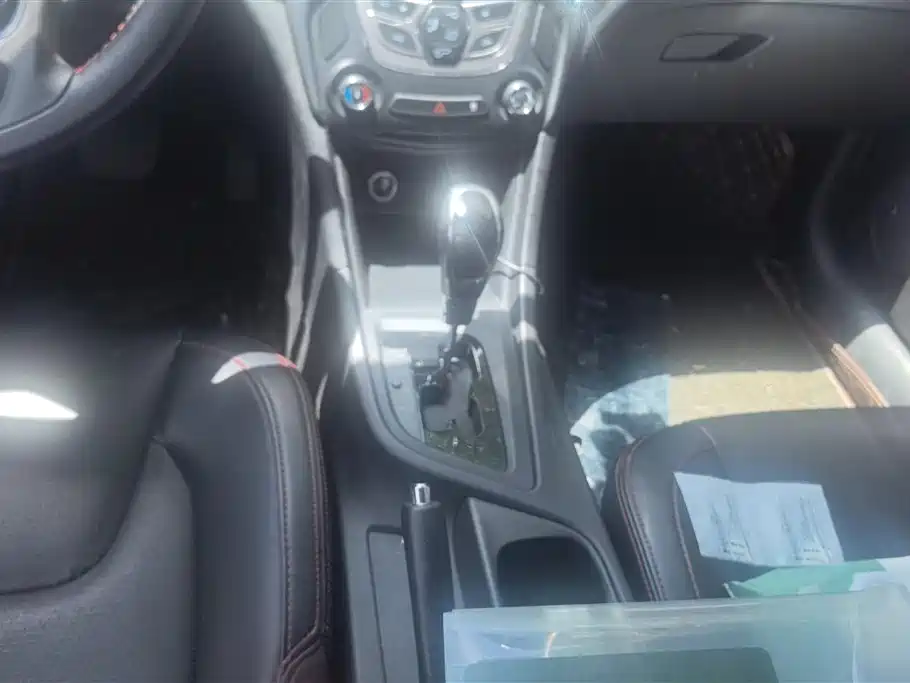 Chery Arrizo 5