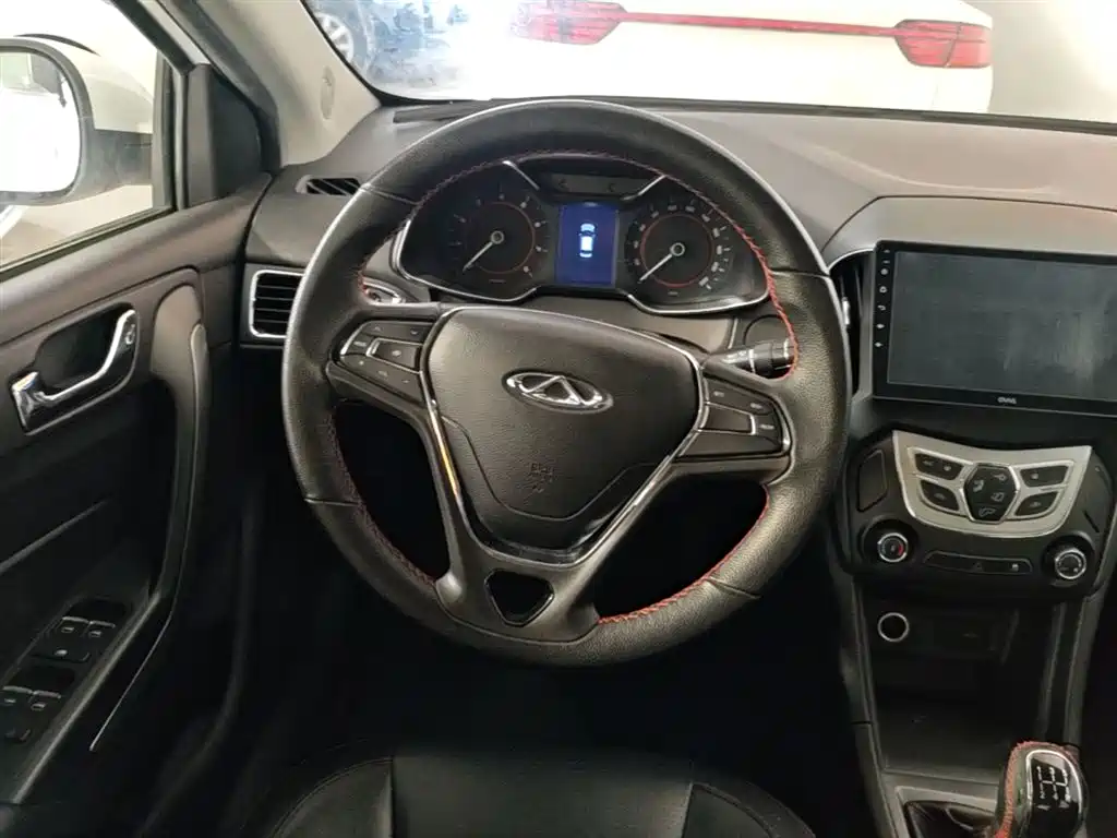 Chery Arrizo 5