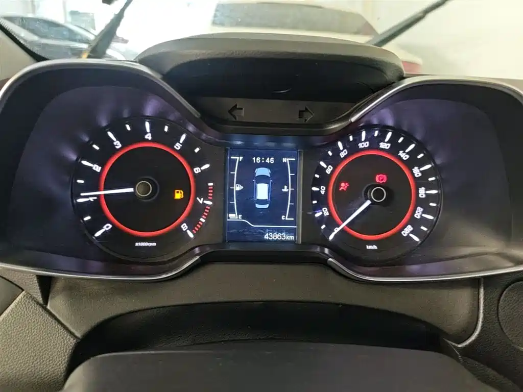 Chery Arrizo 5