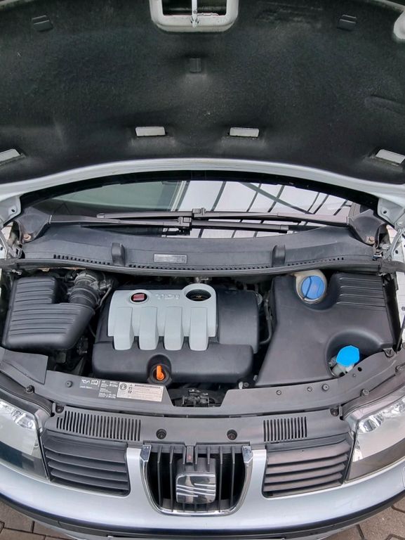 Seat Alhambra