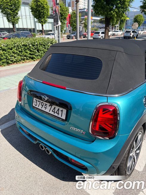 Mini Cooper Convertible