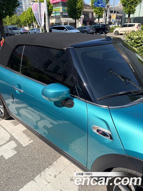 Mini Cooper Convertible