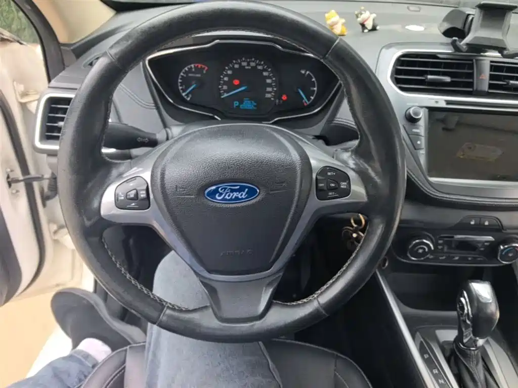 Ford Escort