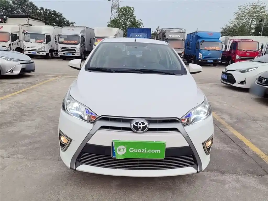 Toyota Yaris L