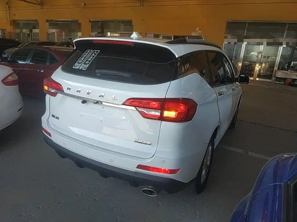 Haval M6