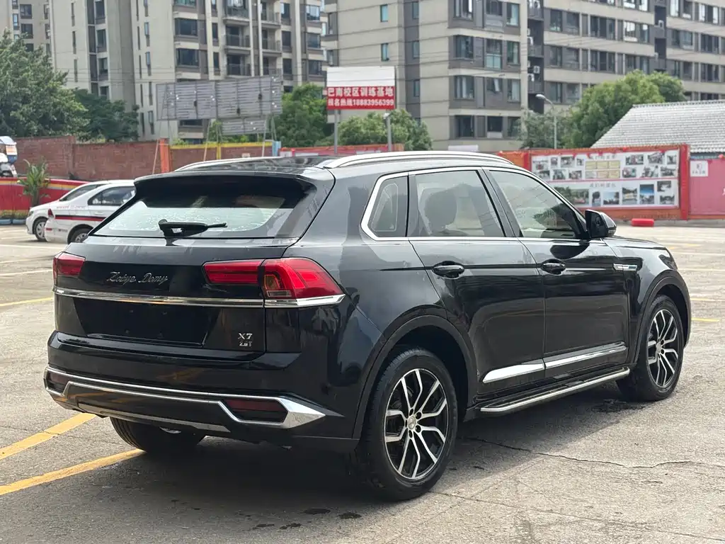 Zotye X7