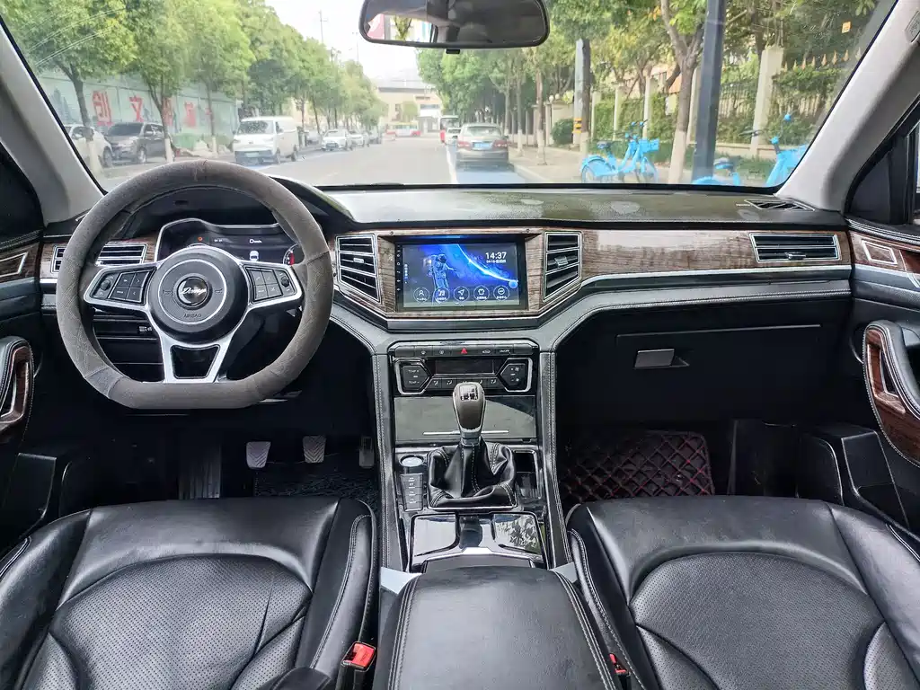 Zotye X7