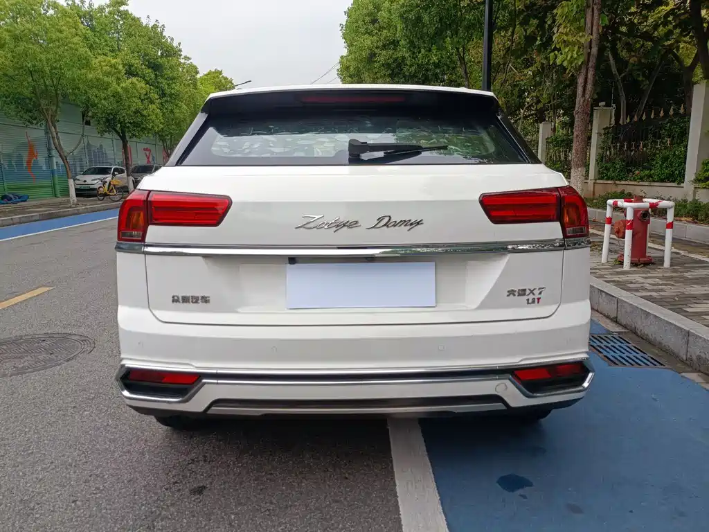 Zotye X7