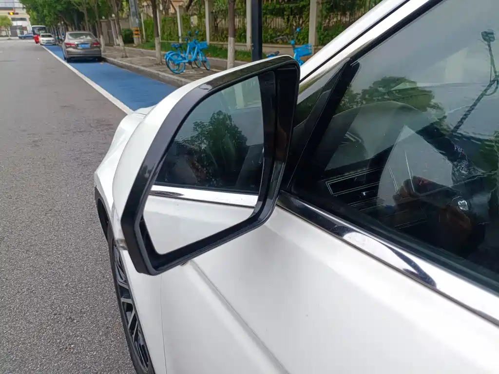 Zotye X7