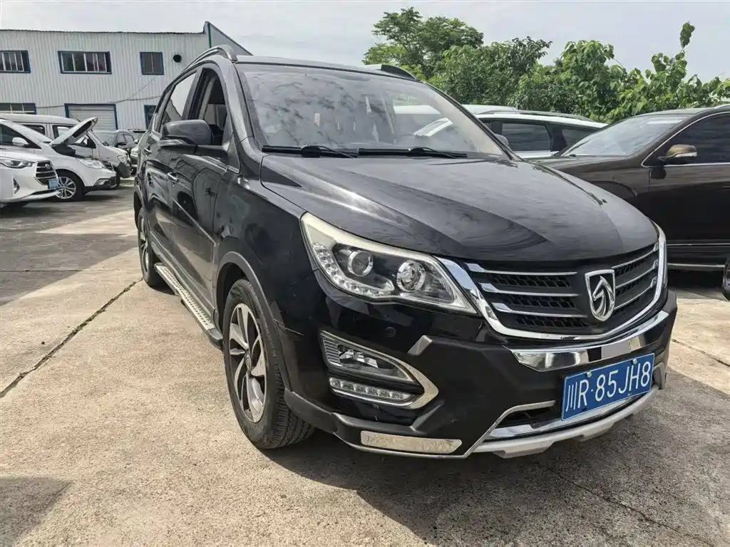Baojun 560