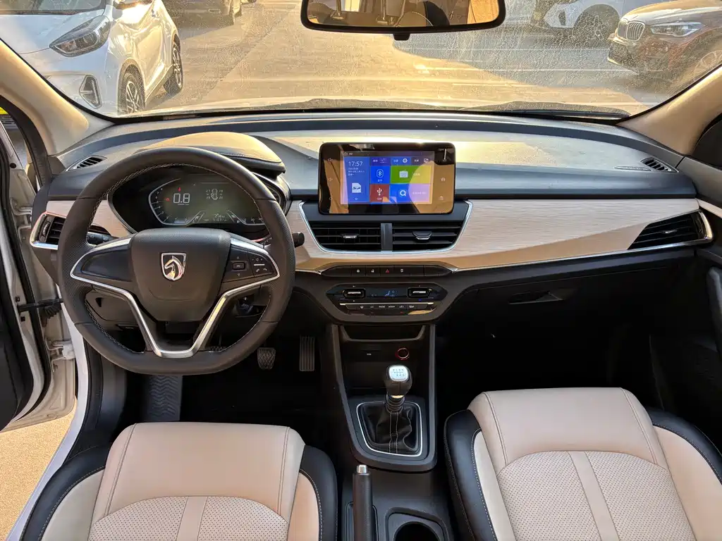 Baojun 360