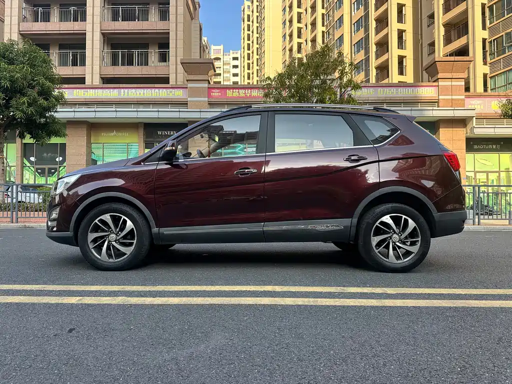 Baojun 560