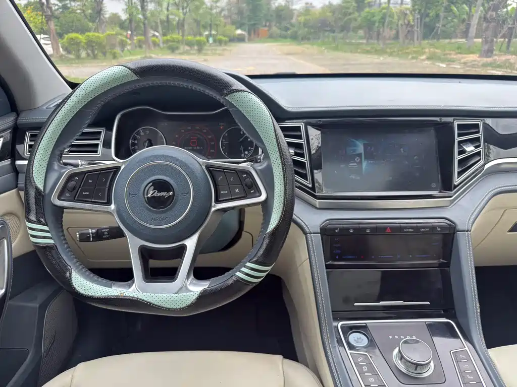 Zotye X7