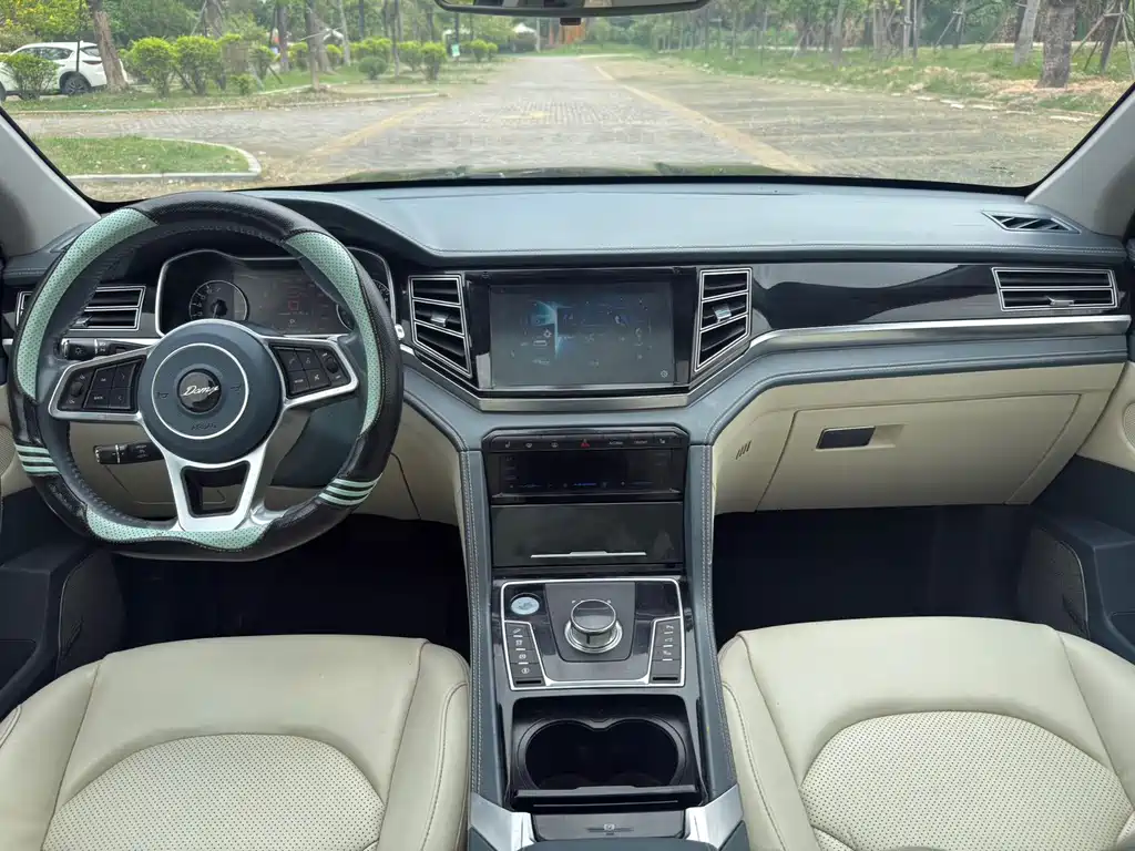 Zotye X7