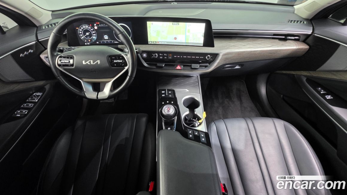 Kia K8