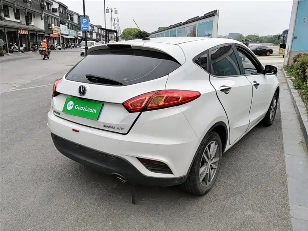 Changan Eado XT