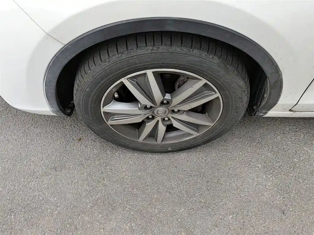Changan Eado XT