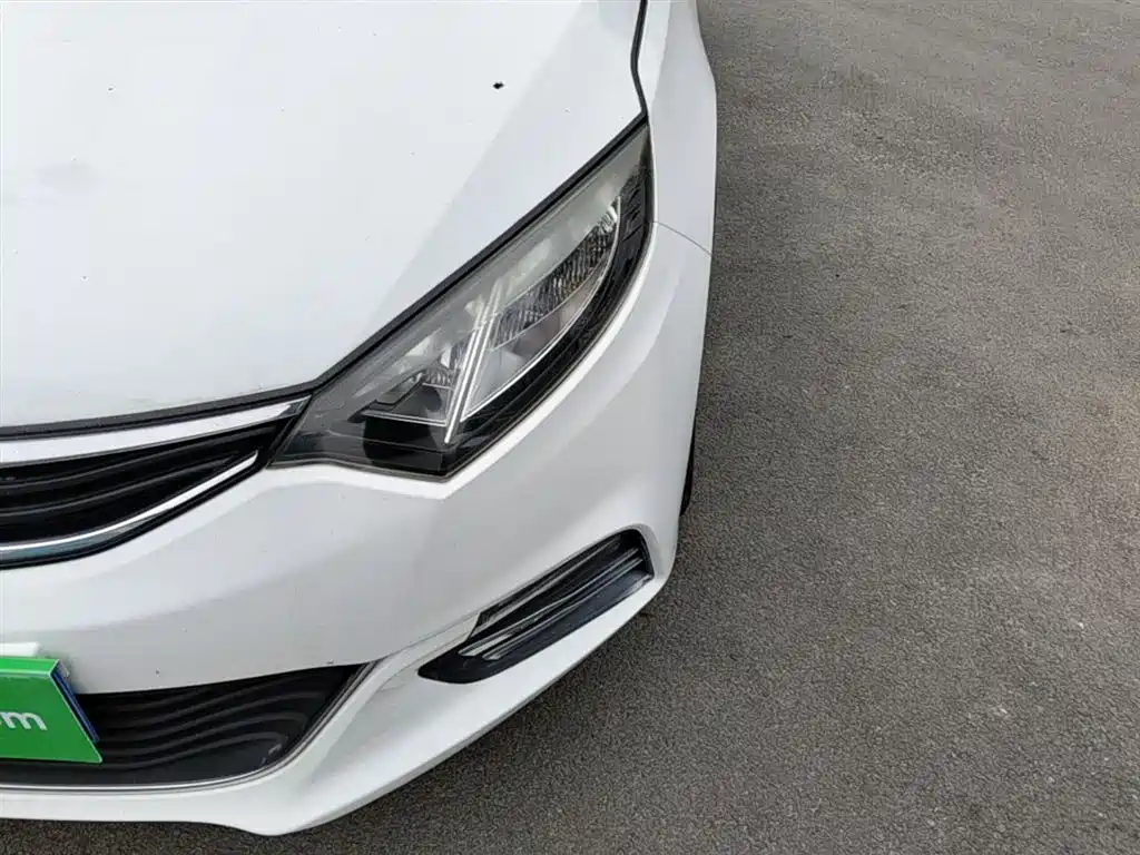 Changan Eado XT
