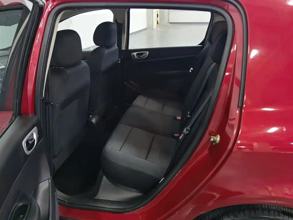 Peugeot 307