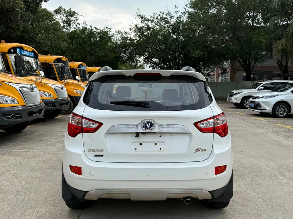 Changan CS35