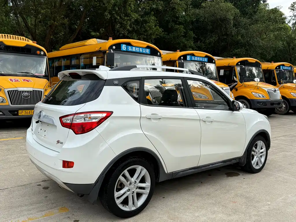 Changan CS35