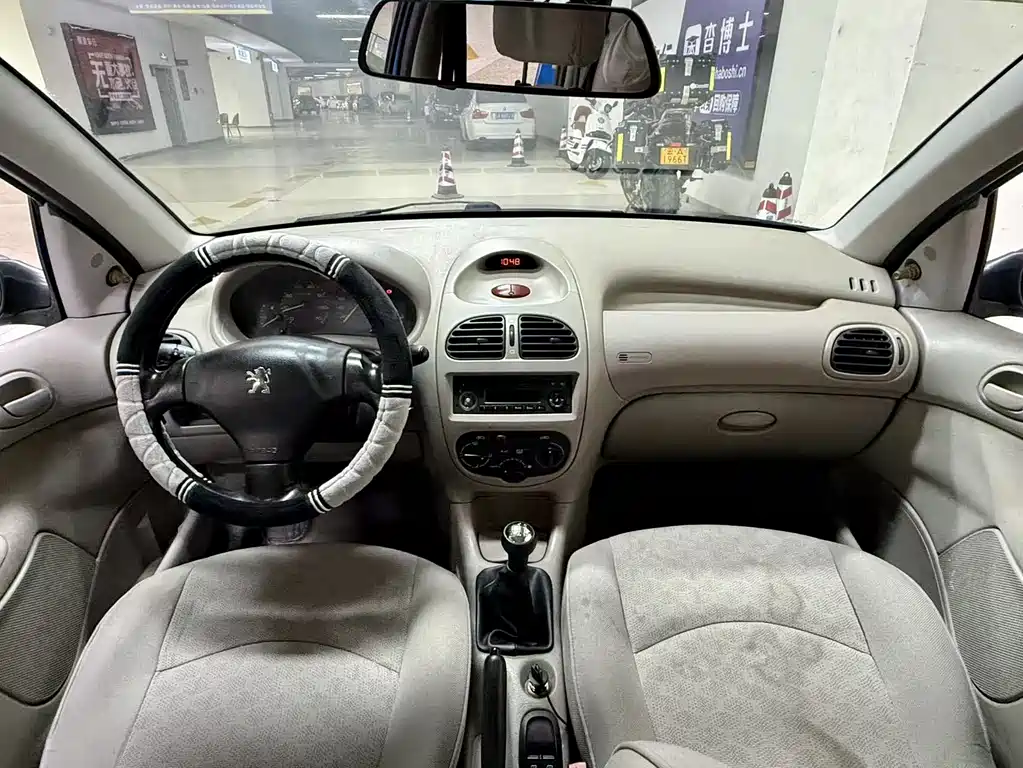Peugeot 标致206