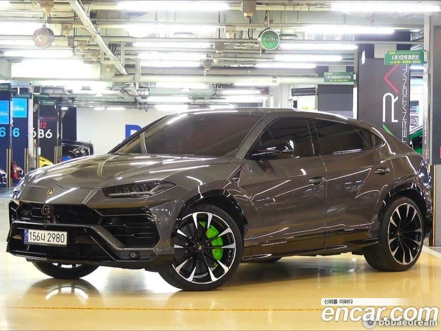 Lamborghini Urus
