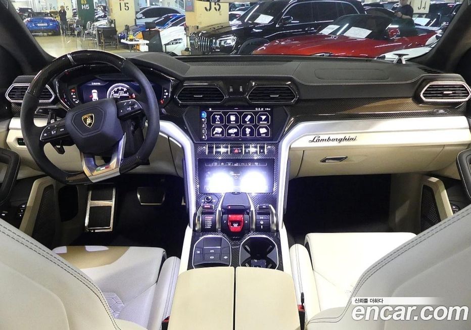 Lamborghini Urus